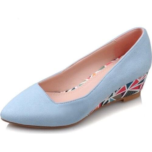 In 2018 the spring and autumn period and the temple of leisure is low with wedge lighter frosted