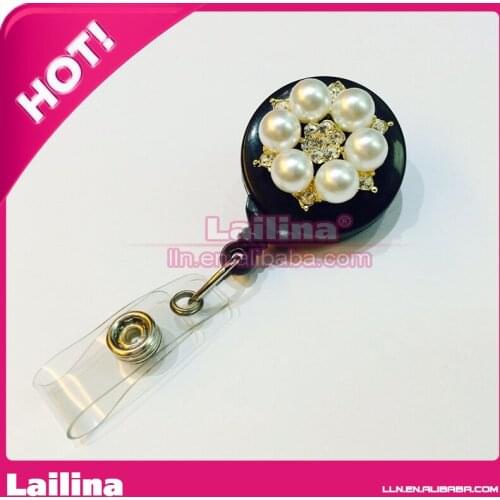 Fashion Pearl Jewelry Rhinestone Retractable Decorative ID Badge Holder/Badge Reel