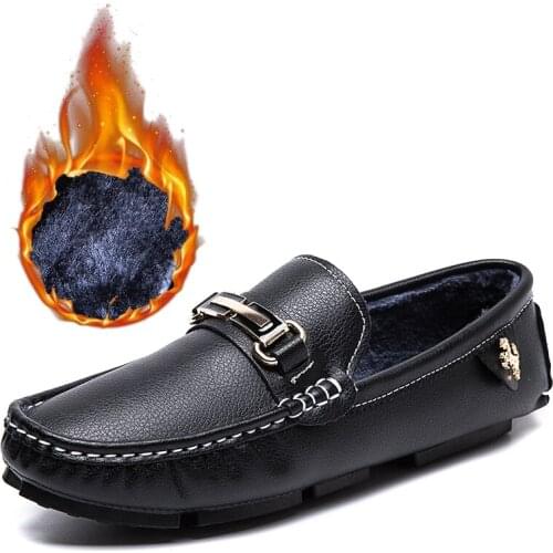 ALCUBIEREE Genuine Leather Loafers Mens Luxury Slip On Moccasins Casual Driving Shoes with Fur Winter Warm Shoes Men Boat Shoes