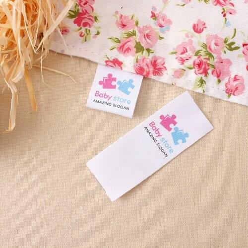 Custom folding labels / custom brand labels, personalized for children, Logo or Text, Organic Cotton (MD2024)