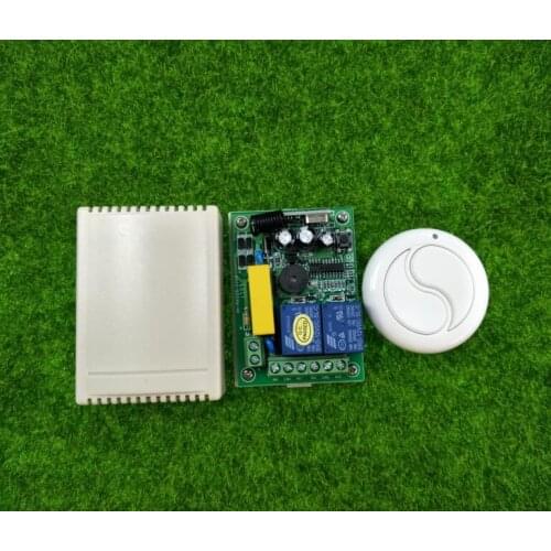 AC 220 V 10 A 2 channel RF Wireless Remote Control new round can be pasted light/Electric Door power on/off