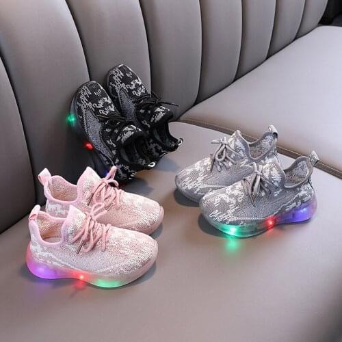 Kids Led Sneakers Luminous Casual Shoes Autumn Children Baby Boys Breathable Sneakers With Lights Girl Soft bottom Sports Shoes