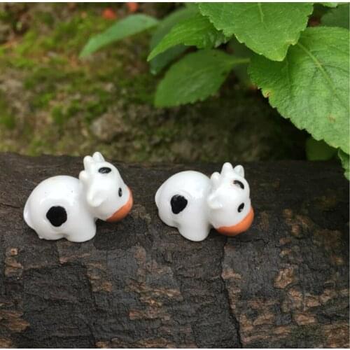 2 PCS Kawaii Mini Cow Animals Home Micro Fairy Garden Figurines Miniatures Home Garden Decoration DIY Accessories Doll House Toy