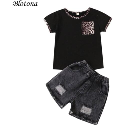 Blotona Girls Short-sleeved and Shorts Set Fashion Leopard Round Neck T-shirt and Ripped Denim Short Pants for Summer 1-6Years