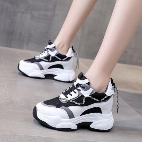 2020 fashion new spring sneakers thick bottom comfortable casual shoes platform shoes Internal increase Breathable Old shoes 34