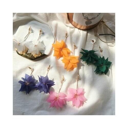 New fashion Vintage Fresh Lotus Long Petal Stud Earrings For Women girl Accessories jewelry wholesale