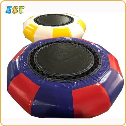 Inflatable Water Trampoline 0.9mm PVC Inflatable Water Bouncer Jumping Bed Summer Toy for Pool Water Game
