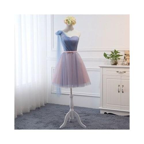 Beauty-Emily Tulle Pink Bridesmaid Dresses 2019 Short V-neck Lace A line Wedding Party Gown Formal Dress Robe De Soiree