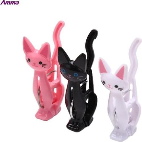 4Pcs Cute Cats Plastic Clothes Pegs Clothespins Cartoon Beach Towel Clips Bed Sheet Socks Windproof Laundry Pins