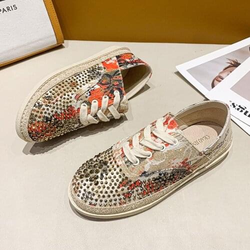 2021 New Shoes Casual Sneakers Womens Flat Shoes Flat Dress Trainers Luxury Shoe Round Toe Bottoms Shoes Rivets Shoes Femininas