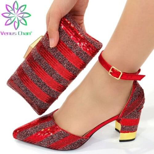 The Red Color Women Shoes and Bag Set with Shinning Ctystal High Quality New Design Shoes Matching Bag Set for Wedding Party
