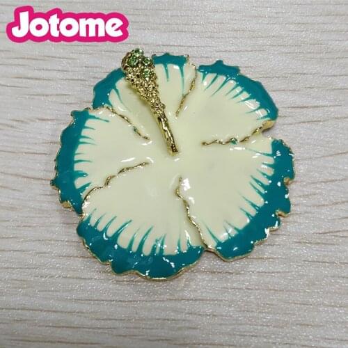Free shipping gold tone 50mm Hawaiian Hibiscus flower brooch