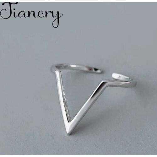 Charming Open Letter V Ring for Women Vintage Boho Party Rings Gothic Punk Jewelry Gifts for Girls 2021