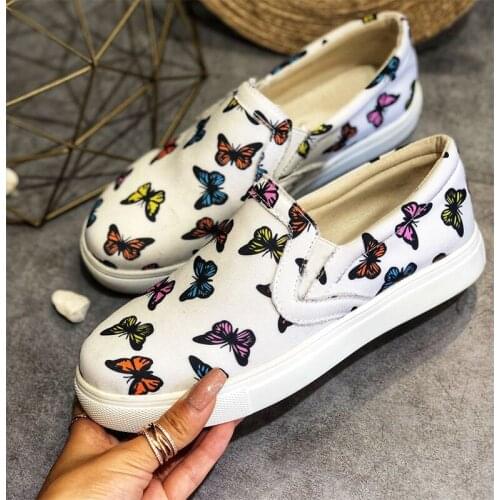 2021 New Female Trendy Shallow Vulcanized Butterfly Thick Bottom Slip on Womens Flats Print Soft Casual Shoes Woman Large Size