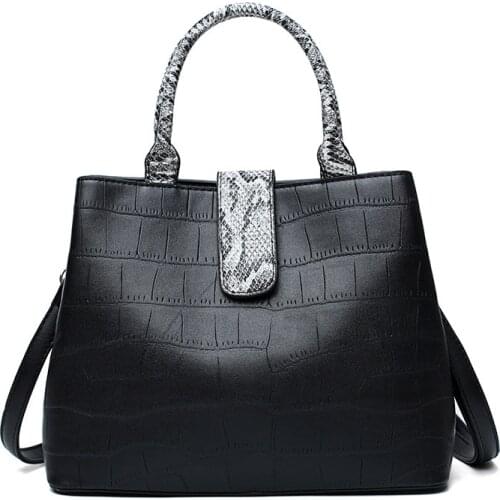 Brand store leather handbag women large tote bag solid shoulder Messenger bags female serpentine pattern leather bucket bag