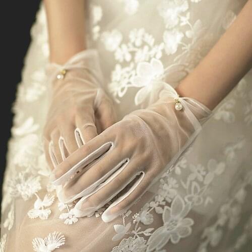 1Pair Short Bride Wedding Gloves Beige Short Design Lace Gauze Transparent Women Gloves UV-Proof Summer Women Fishnet Mitten