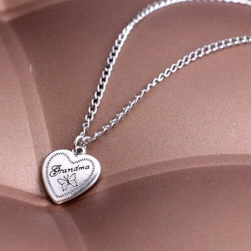 Women New Fashion Jewelry ''grandma'' Butterfly Heart Pendant Necklace Family Gifts