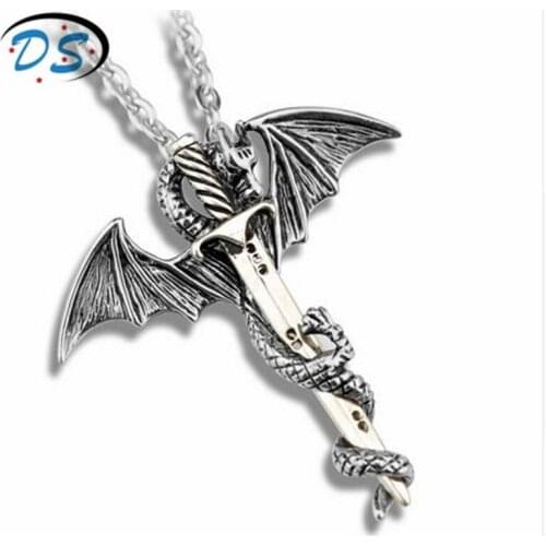Personality Pendants&Necklace Pterosaur Sword Punk Dragon Necklaces Long Link Chain Colar Vintage Accessories Collier