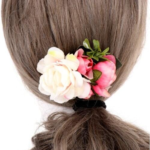 MISANANRYNE Boho Bridal Hair Combs Wedding Floral Women Stimulation Flower Hairpins Brides Hair Accessories Greenery Comb