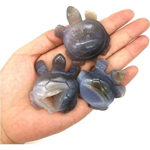 Beautiful 1PC Natural Agate Cave Little Turtles Hand Carved Crystal CraftsTortoise Figurine Palms Stone Natural Quartz Crystals