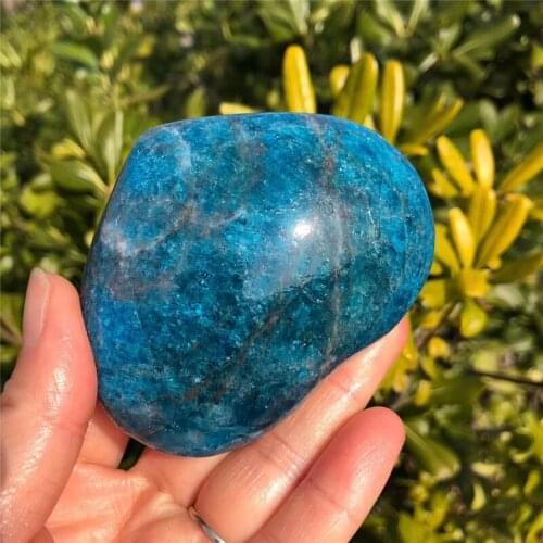 6cm Natural quartz stone crystal heart home decoration