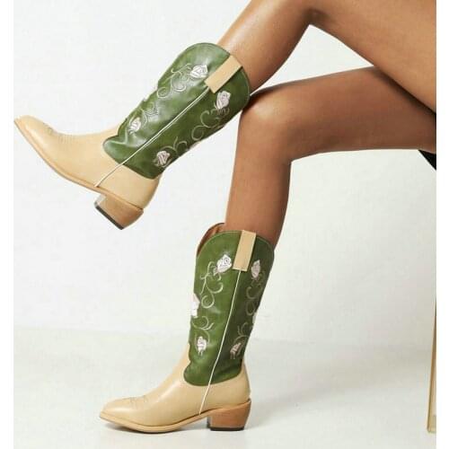 Fashion Embroidery Craft Women Western Boots Color Combination Ladies Winter Boots Pointed Square Root Pull-on Women Boots