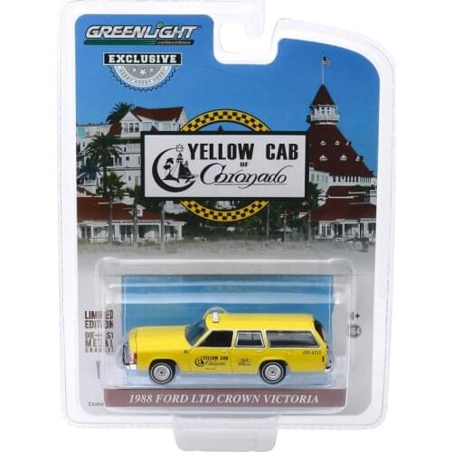 GreenLight 1:64 1988 Ford LTD Crown Victoria Wagon Alloy model car Metal toys for childen kids diecast gift