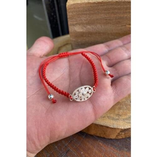 MÜNTAKIŞ Red Bracelets