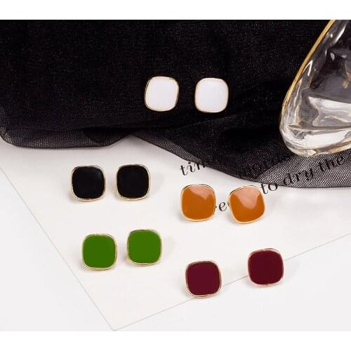 Stud Earrings Beautiful Woman Contracted Fashion Earrings Candy Color Retro Geometric Enamel Earrings Statement Party Jewelry