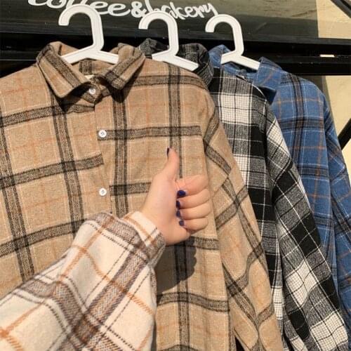 2020 New Women Blouses Turn-down Collar Autumn Shirts Plaid Batwing-sleeve Loose Outwear Harajuku Female Casual Shirt Streetwear
