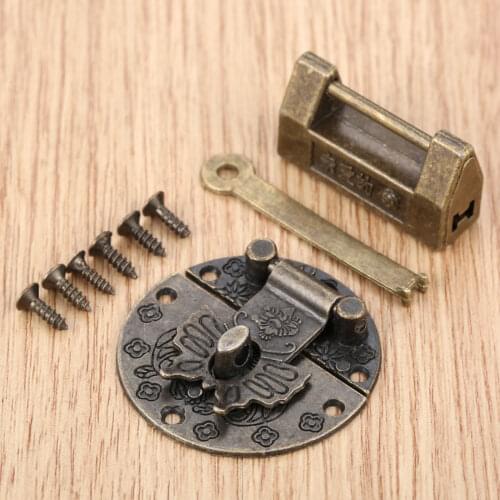2Pcs Vintage Antique Iron Jewelry Wooden Box Padlock Chinese Old Brass Padlock for Suitcase Drawer Cabinet Key 33*18mm