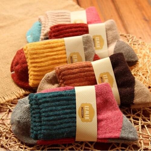 OMEA Winter Thick Socks Women Rabbit Fur and Wool Blended Patchwork Stockings Warm Kawaii Colorful Christmas Gift Designer Socks