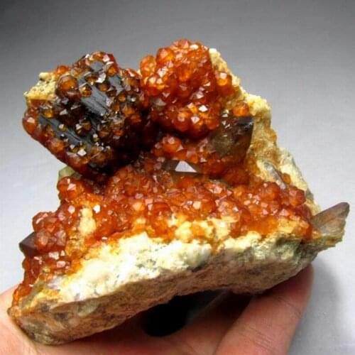 242g Spessartine Garnet+Smoky Quartz - crystals and stones healing Mineral specimen Home Decor feng shui decoration