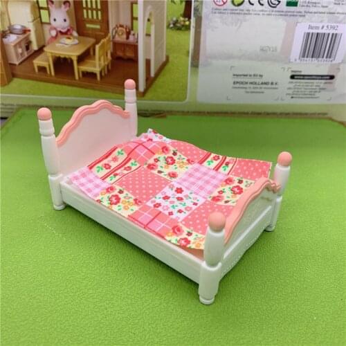 Geniune Sylvanian Doll Families Dollhouse Animal Figures furniture set clothes house food without package