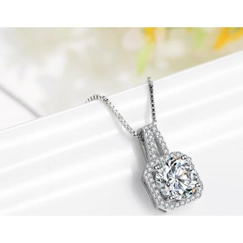 YaYI Fine Jewelry Natural Gemstones Moissanite Cubic Zirconia Silver Color Wedding Party tassel Little Necklace Pendant Gift