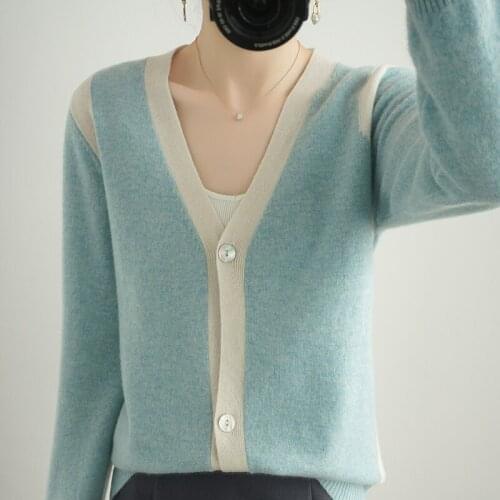 2021 new color matching V-neck 100% wool knitted cardigan womens short outer loose cashmere sweater coat Spring and Autumn