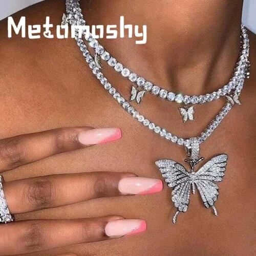 Women Statment Big Butterfly Pendant Necklace Rhinestone Chain Female Rhinestone Shining Crystal Charms Choker Necklace Gift