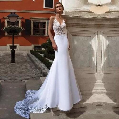 Spaghetti Straps Mermaid Wedding Dresses 2021 V-Neck Sleeveless Lace Appliques Chiffon And Tulle Bridal Gown Long Sweep Train