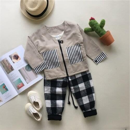 Tonytaobaby Spring New Boys and Girls Cartoon V-neck Coat Boys Jacket