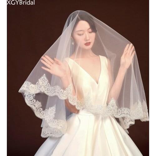 2021 New Arrival Wedding Veils With Metal Comb One Layer 1.5 Meters Waltz Veil Appliqued Applique Edge Lace Noble Bridal