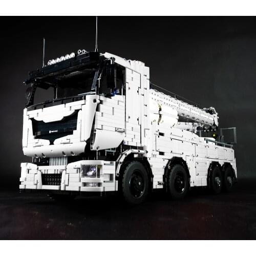 2019 technology new RC engineering rescue truck crane crane clearing car 8 * 8 bat truck trailer moc-29848 toy model