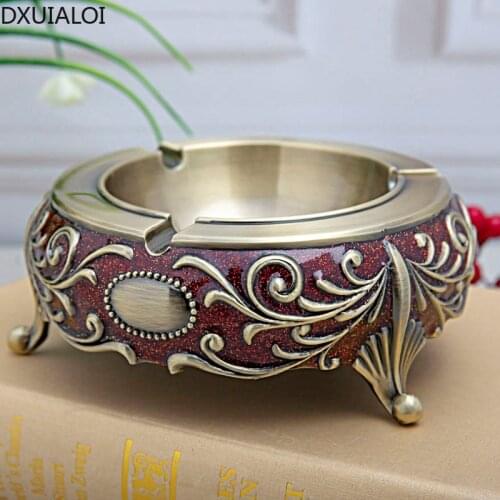 Home decoration zinc alloy European retro ashtray home living room KTV countertop ashtray desktop ornaments metal crafts