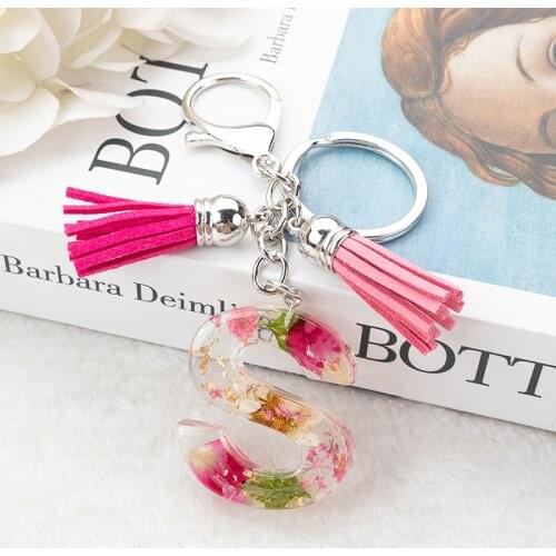 1PC Keyring True Dry Sun Flower Pink Color English Letter Keychain With Tassel 26 Words A TO Z Handbag Charms for Woman