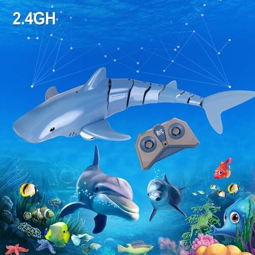 2021 New RC Shark Animals Robots Toy Boys Cool High Speed 2.4GH Children Rc Sharks Submarine Waterproof Recharg speed boat Model