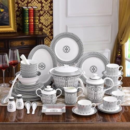 Bone China Tableware Suit European-Style Creative Luxury Combination Cups Dishes and Plates Sets Nordic Kitchen Christmas Gift