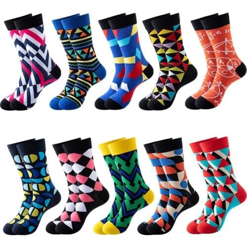 Qisin Men's Beautiful Socks China