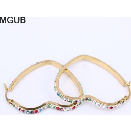 MGUB High quality crystal Stainless steel jewelry gold Color Heart-shaped Hoop Earrings Women Accessories Wholesale LH558