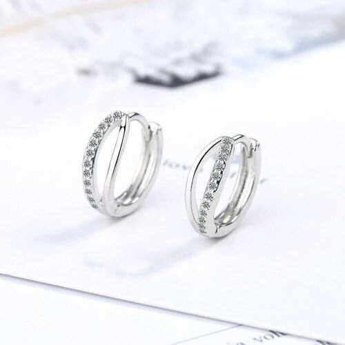 Fashion Female Small Jewelry Silver Color Wave Single Row Zircon Earrings for Women Hollown-out Mosaic Zircon Jewelry Girl Gift