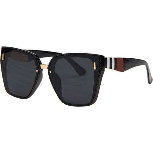 BRAND DESIGN Classic Sports Sunglasses Men Women Driving Square Frame Sun Glasses Male Goggle UV400 Gafas De Sol