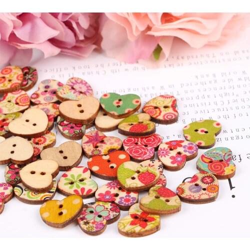 Hot Sale 100Pcs Multicolor Heart Shape 2 Holes Wood Sewing Buttons Scrapbooking Knopf Button